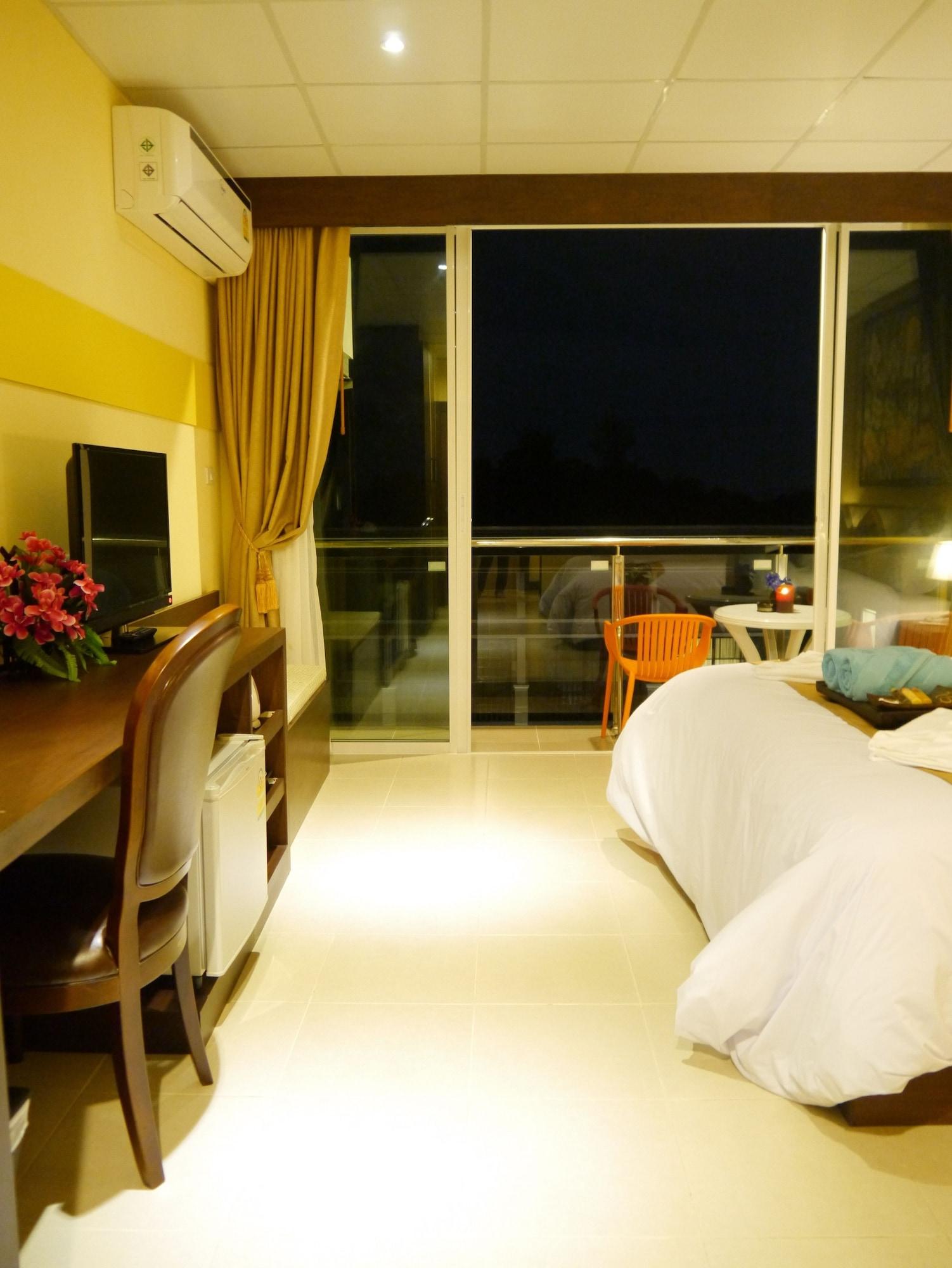 Moon Budget Hotel Ao Nang 外观 照片