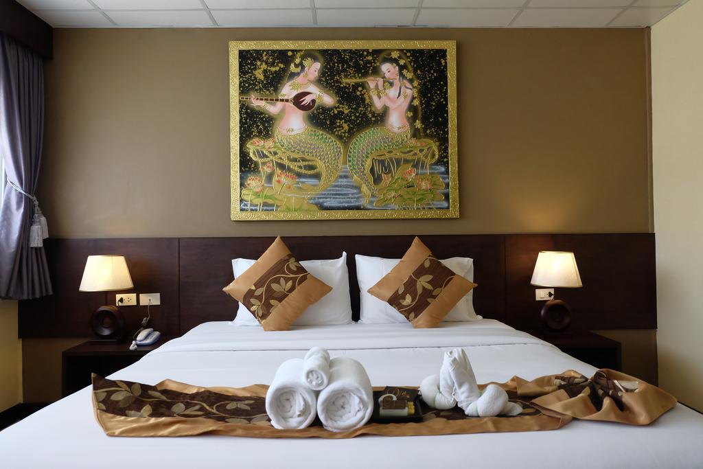 Moon Budget Hotel Ao Nang 外观 照片